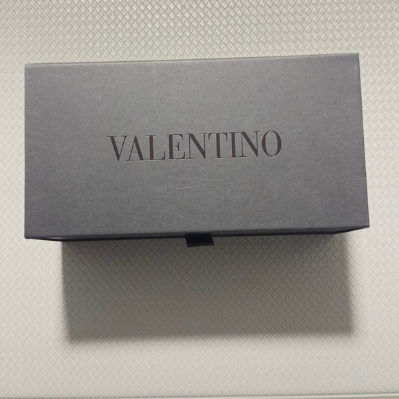 🕶️Valentino Eyewear Box🕶️ Authentic - Picture 2 of 7